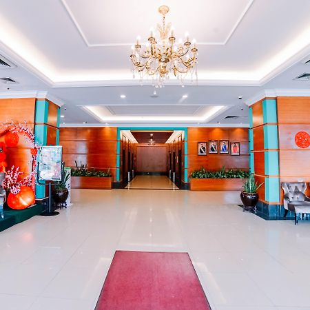 Jo Hotel Джохор Бахру Екстериор снимка