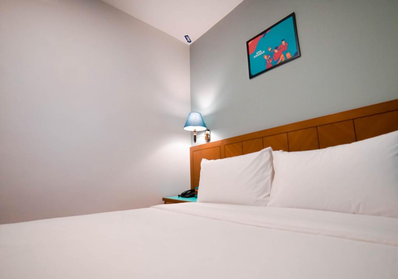 Jo Hotel Джохор Бахру Екстериор снимка