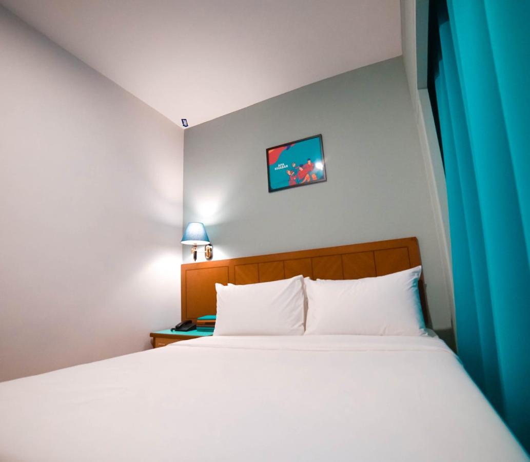 Jo Hotel Джохор Бахру Екстериор снимка