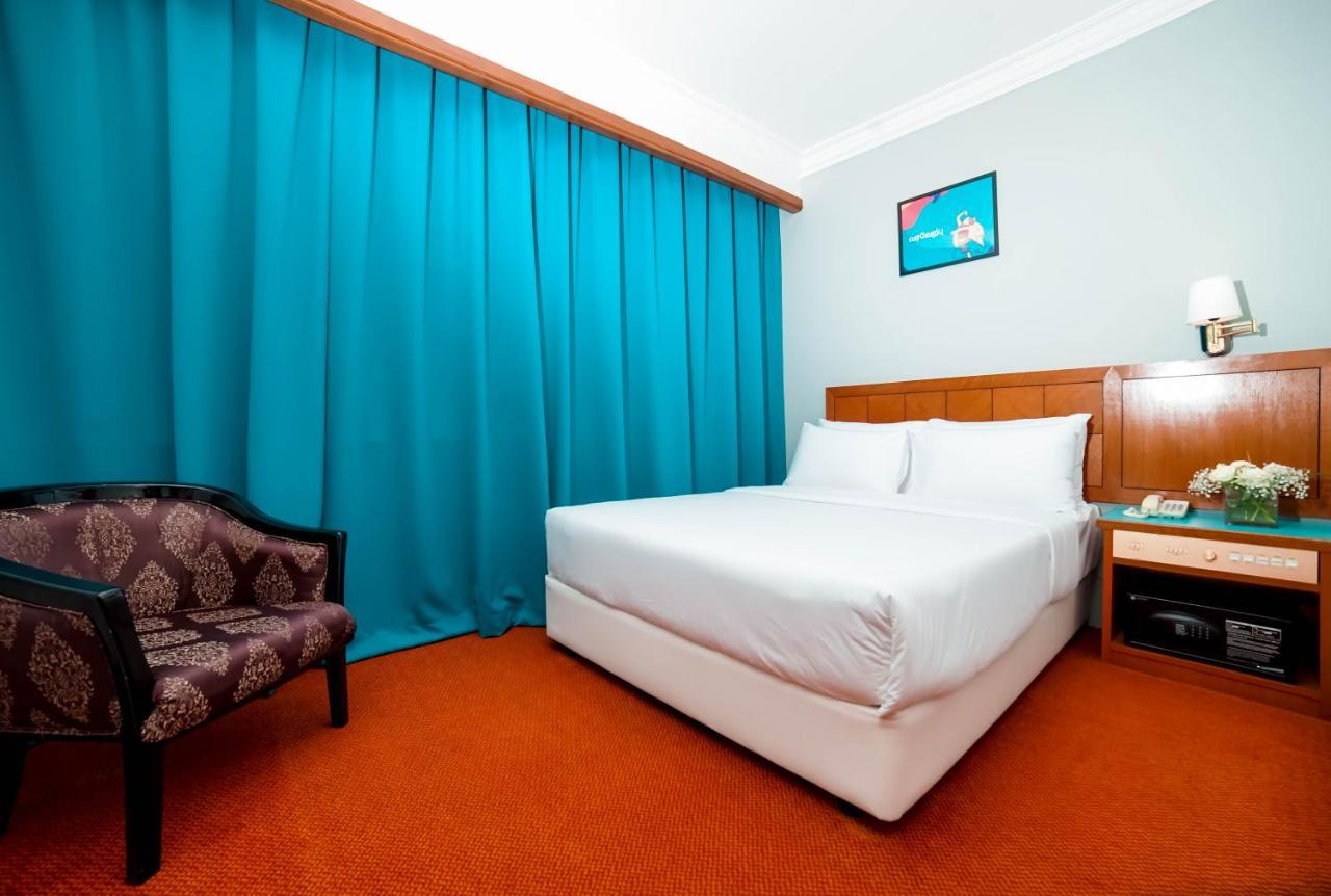 Jo Hotel Джохор Бахру Екстериор снимка